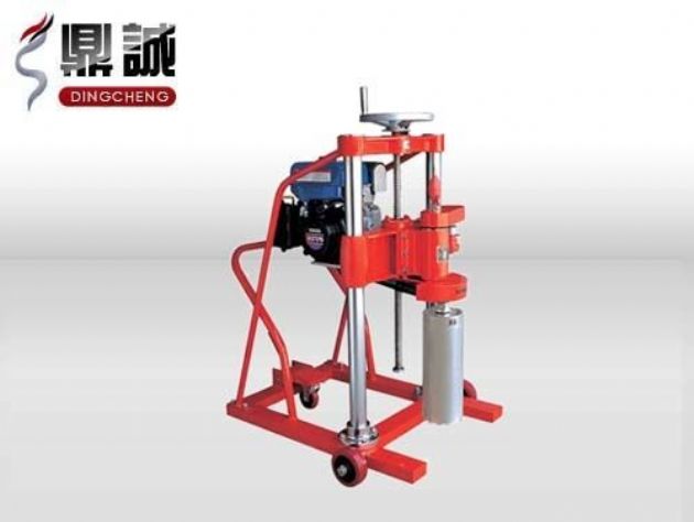 點擊查看詳細信息<br>標題：內燃式鉆孔取芯機 閱讀次數：4618