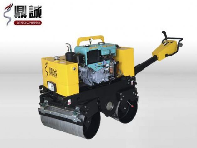 點擊查看詳細信息<br>標題：DC-840-I全液壓手扶雙鋼輪壓路機 閱讀次數：14710