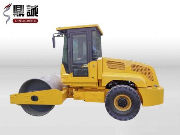 點擊查看詳細信息<br>標題：6噸單鋼輪振動壓路機 閱讀次數：13456