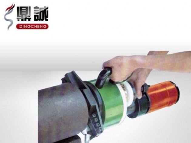 點(diǎn)擊查看詳細(xì)信息<br>標(biāo)題：Y型內(nèi)漲式管子坡口機(jī) 閱讀次數(shù)：4845