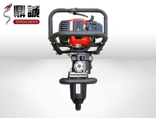 點擊查看詳細信息<br>標題：便攜式內燃扳手 閱讀次數：4639