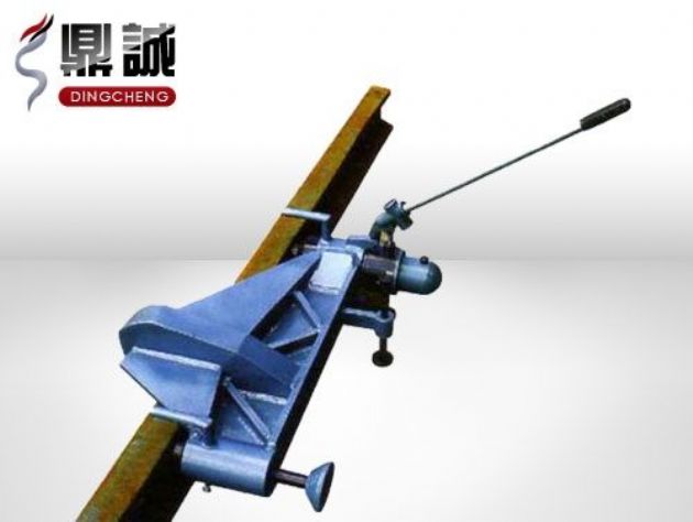 點擊查看詳細信息<br>標題：水平液壓彎軌機 閱讀次數(shù)：4974