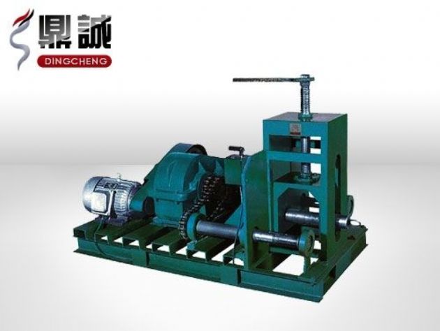 點擊查看詳細信息<br>標題：臥式多功能滾動彎管機 閱讀次數：4891