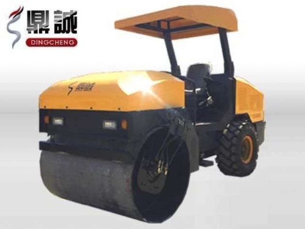 點擊查看詳細信息<br>標題：4噸單鋼輪振動壓路機 閱讀次數：13763